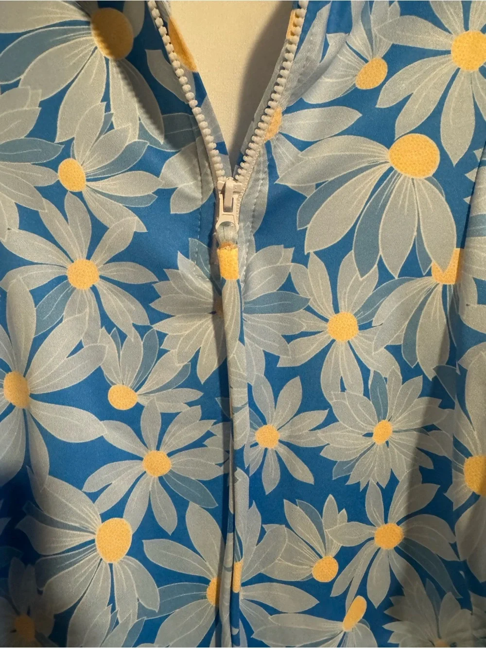 NWT Hurley Blue Floral Long-Sleeve surf Swimsuit small